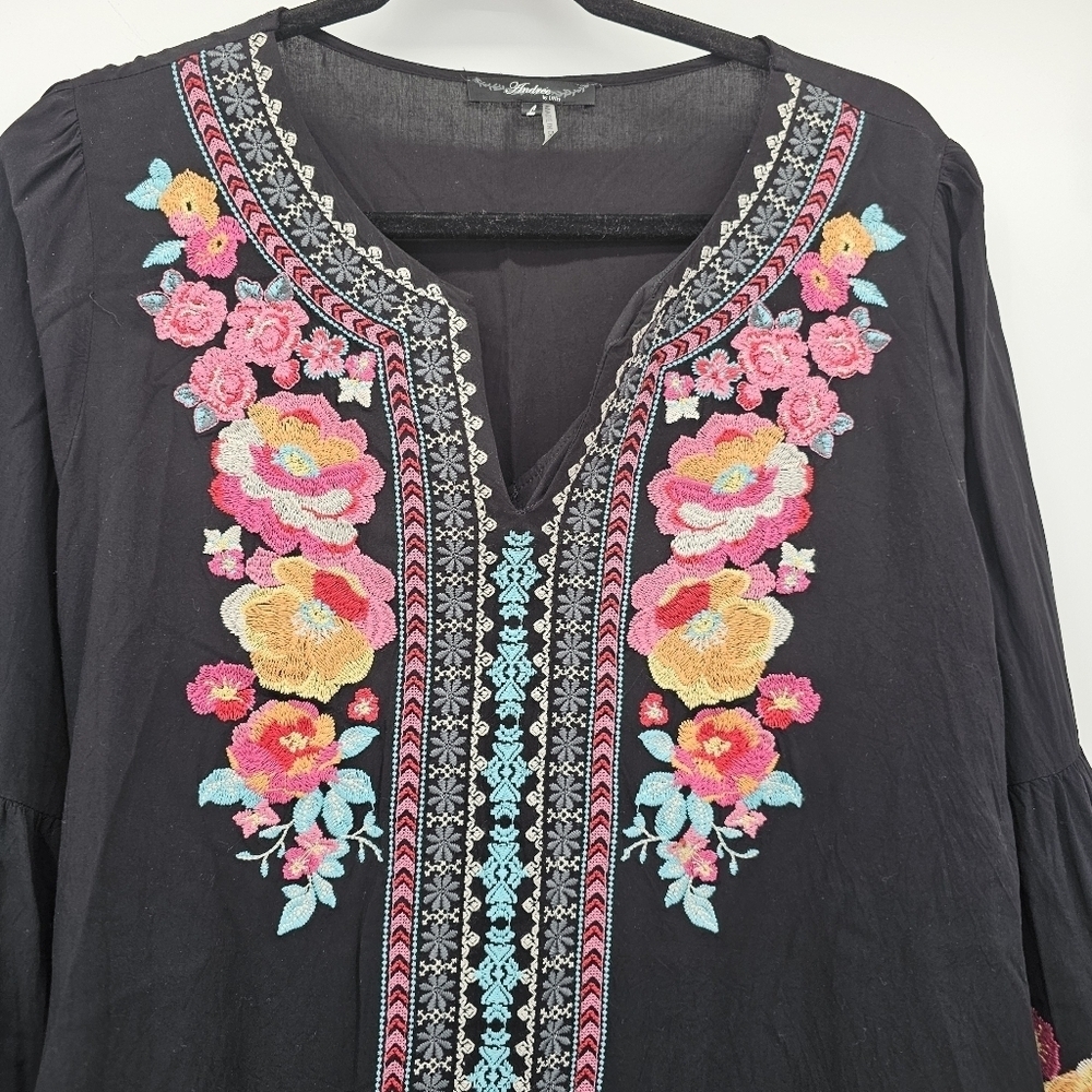Andree By Unit Boho Black Flowy Embroidered Tunic Blouse Womens Size Large - Picture 5 of 8